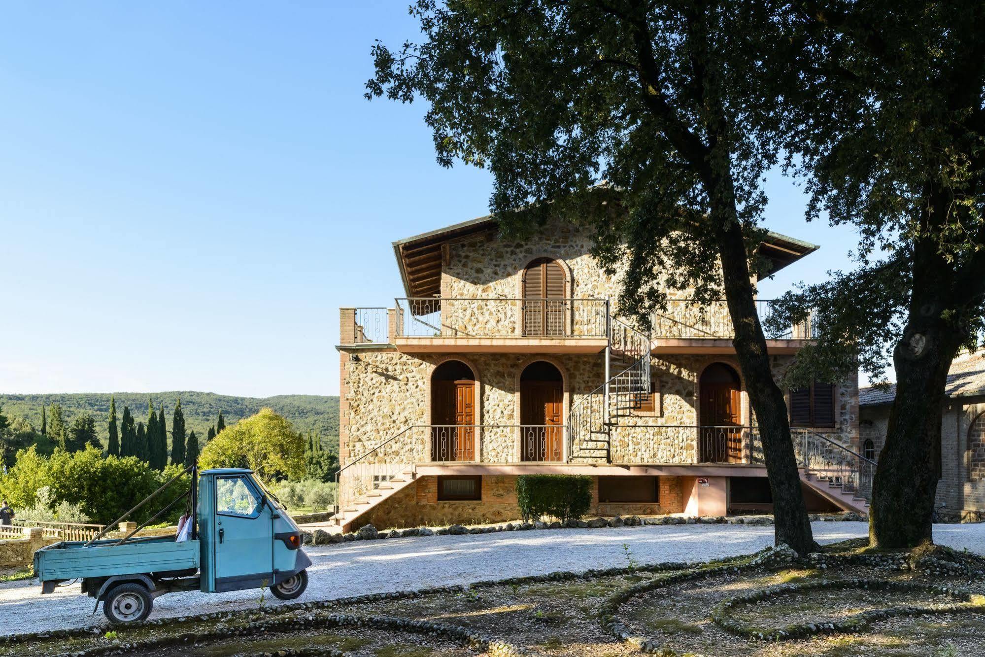 Pian Dei Mucini Resort Il Borgo ماسا ماريتيما المظهر الخارجي الصورة
